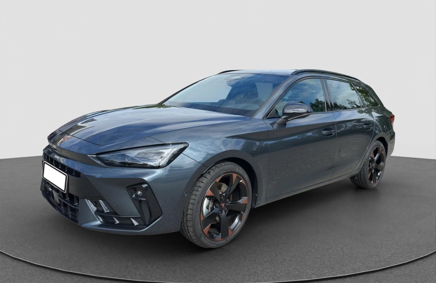 Cupra Leon Sportstourer 2.0 TSI DSG 4Drive