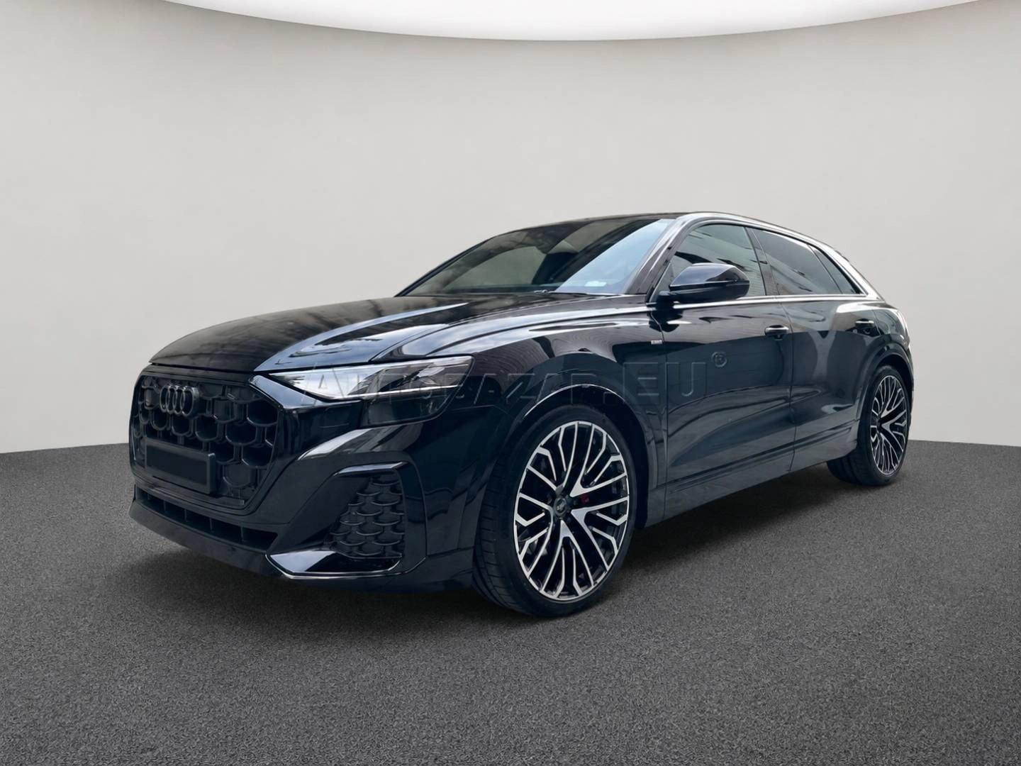 Audi Q8 50 3.0 TDI mHEV quattro tiptronic