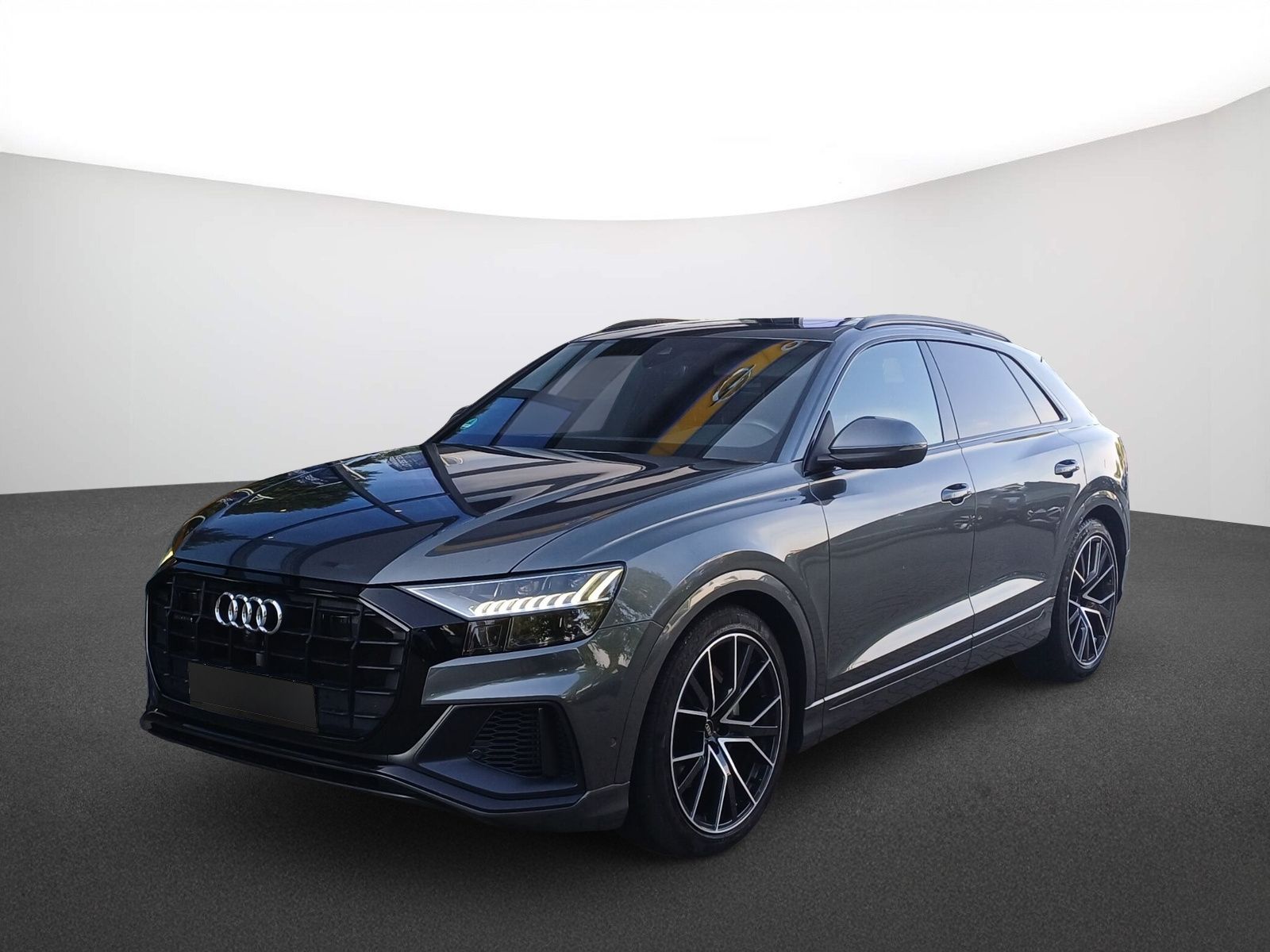 Audi Q8 55 TFSI quattro LED, SHZ, NAVI, PANO