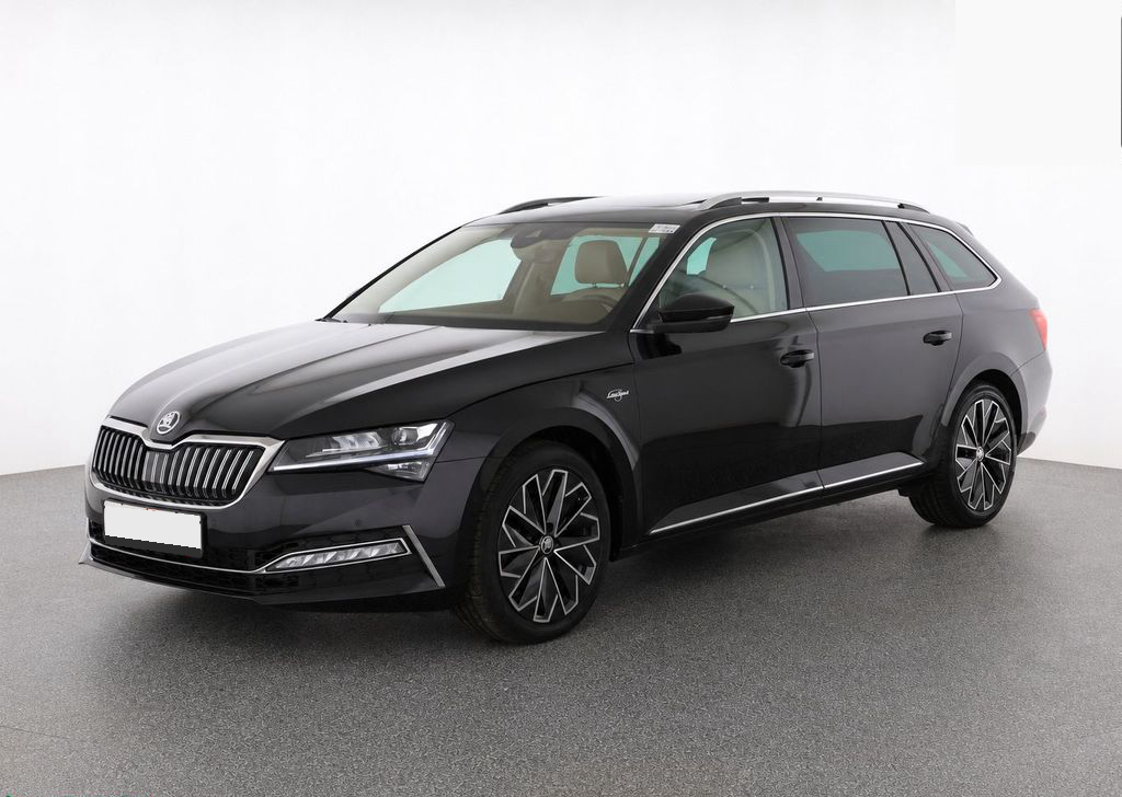Škoda Superb Combi 2.0 TSI 4x4 Laurin & Klement