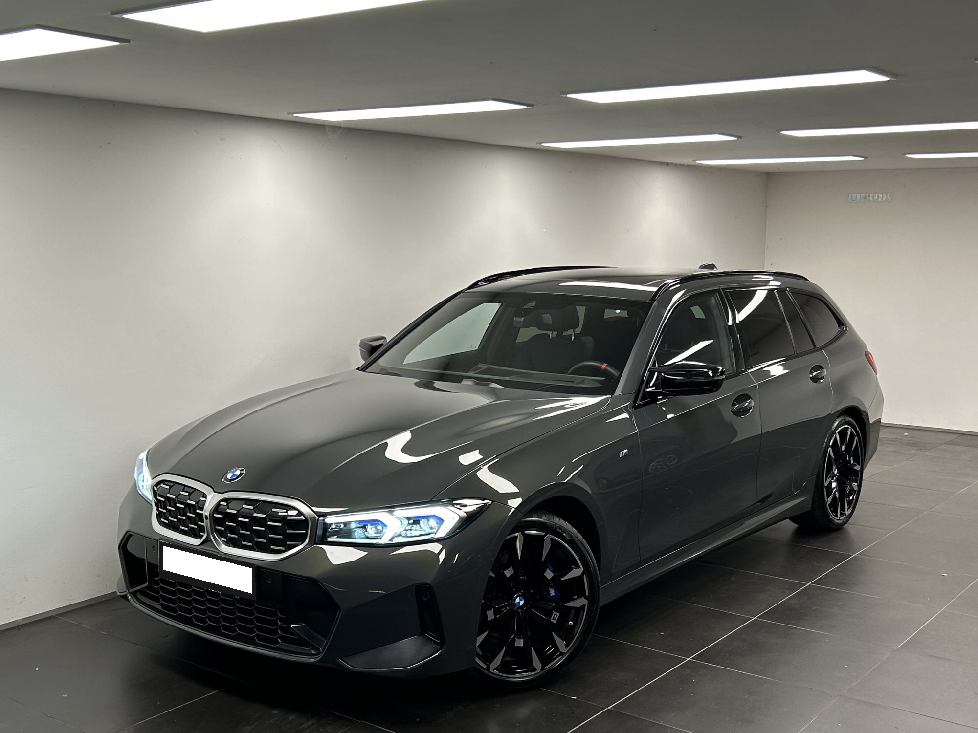 BMW M340i xDrive Touring M Sport