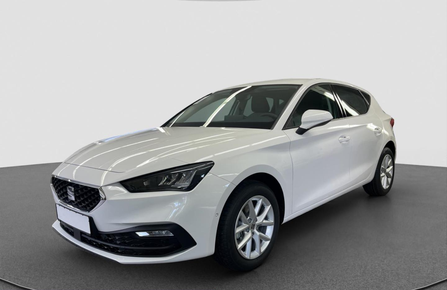SEAT Leon 1.5 eTSI DSG Road Edition